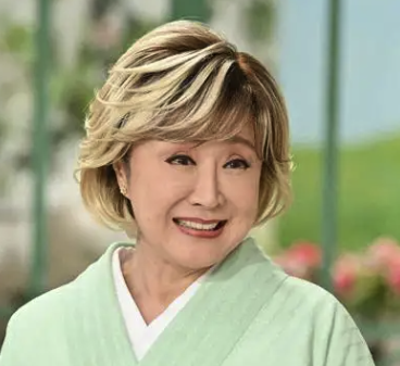 【完全版】小林幸子の夫の職業は何？年収や結婚生活の裏側を詳しく解説！