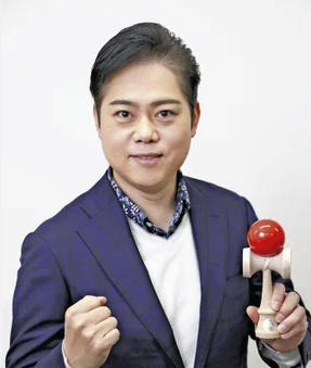 【完全版】三山ひろしの再婚相手の写真が出ない理由と結婚歴の真相まとめ