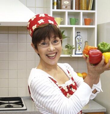 【完全版】平野レミの家系図を総まとめ！母親や子供3人説・夫の死因まで一挙解説