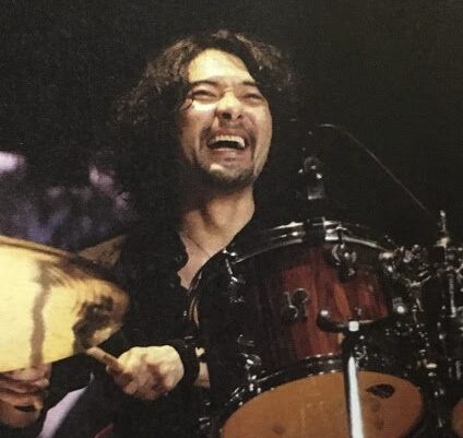 【2026年最新】鈴木英哉は結婚してる？永作博美との関係や独身説の真相