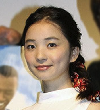 福地桃子の母は青地公美！芸能一家の家族構成や父・哀川翔との関係を徹底解説